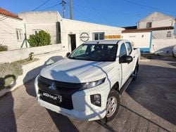 Branco Usado 2021 Mitsubishi L200 Edition Pickup | € 31.500 (Preço justo)