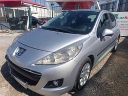 Cinza Usado 2011 Peugeot 207 | € 4.950 (Bom preço)