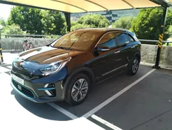 Usado 2019 Kia e-Niro SUV | € 16.980 (Caro)