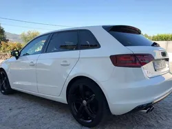 Branco Usado 2013 Audi A3 Citadino | € 7.950