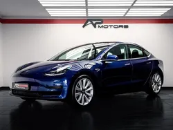 Branco Usado 2020 Tesla Model 3 Sedan | € 21.000 (Preço justo)