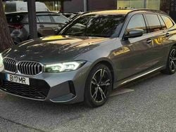 Cinzento Usado 2024 BMW 320 Advantage Coupé | € 41.900 (Preço justo)