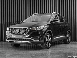 Preto Usado 2020 MG ZS Luxury Sedan | € 17.250 (Preço justo)