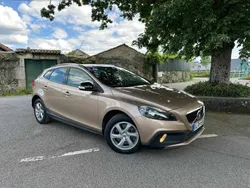 Outra Usado 2016 Volvo V40 CC Carrinha | € 14.990 (Preço justo)