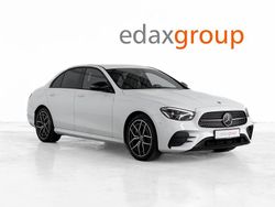 Branco Usado 2022 Mercedes E300 AMG line Sedan | € 39.990 (Preço justo)