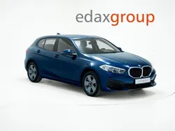 Azul Usado 2020 BMW 118 Comfort Edition Citadino | € 21.990 (Bom preço)