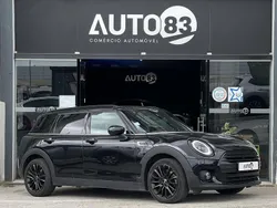Preto Usado 2023 Mini Cooper D Essential Citadino | € 29.990