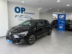 Preto Usado 2023 Renault Clio V Evolution Sedan | € 15.750 (Bom preço)