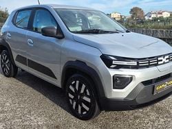 Cinza Usado 2025 Dacia Spring Expression Citadino | € 18.450 (Caro)
