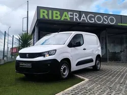 Branco Usado 2021 Peugeot Partner Monovolume | € 14.900 (Preço justo)
