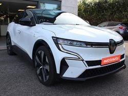 Usado 2025 Renault Mégane Iconic | € 36.999 (Preço justo)