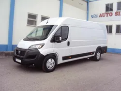 Branco Usado 2023 Fiat Ducato Van | € 35.500 (Preço elevado)