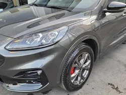 Cinzento Usado 2022 Ford Kuga SUV | € 33.950 (Preço justo)