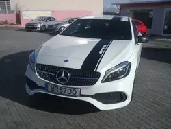Branco Usado 2016 Mercedes A180 AMG | € 16.950 (Preço justo)