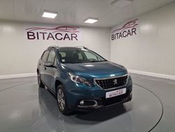 Azul Usado 2018 Peugeot 2008 Style SUV | € 14.950 (Caro)