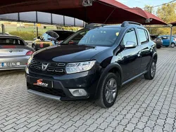 Cinza Usado 2018 Dacia Sandero Stepway Citadino | € 9.950 (Preço justo)