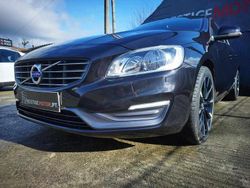 Preto Usado 2014 Volvo V60 Momentum Carrinha | € 12.750 (Preço justo)