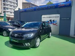 Preto Usado 2019 Dacia Sandero Comfort Citadino | € 9.500 (Preço justo)