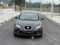 Usado 2008 Seat Altea XL Monovolume | € 4.999