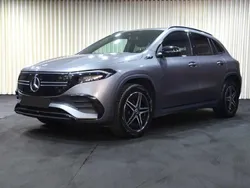 Cinzento Usado 2022 Mercedes EQA300 SUV | € 37.900