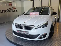 Branco Usado 2014 Peugeot 308 Allure Citadino | € 11.900 (Preço justo)