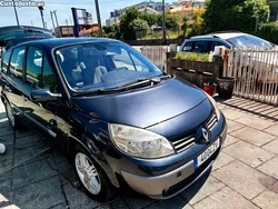 Cinza Usado 2005 Renault Grand Scénic II Monovolume | € 3.699 (Preço justo)