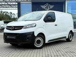 Branco Usado 2022 Opel Vivaro Essentia Van | € 17.500