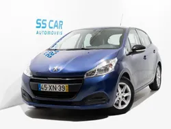 Azul Usado 2016 Peugeot 208 Active Citadino | € 7.990 (Preço justo)
