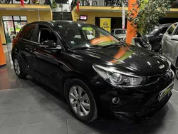 Preto Usado 2023 Kia Rio | € 17.350 (Preço justo)