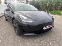 Preto Usado 2021 Tesla Model 3 Sedan | € 23.900 (Preço justo)