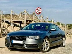 Cinzento Usado 2011 Audi A5 Premium Coupé | € 14.500 (Preço justo)