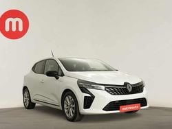 Branco Usado 2024 Renault Clio V | € 17.499 (Preço justo)