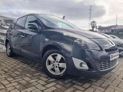 Cinzento Usado 2010 Renault Scénic Authentique Monovolume | € 6.990