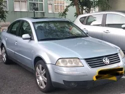 Usado 2001 VW Passat Highline Sedan | € 3.000 (Bom preço)