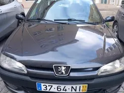 Cinzento Usado 1999 Peugeot 306 Citadino | € 1.900