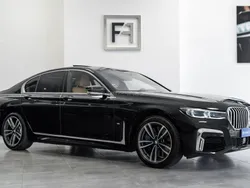 Preto Usado 2020 BMW 750 Comfort Edition Sedan | € 72.800