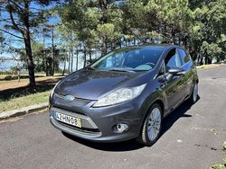 Usado 2009 Ford Fiesta Titanium Sedan | € 5.550