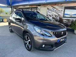 Cinza Usado 2018 Peugeot 2008 GT-line SUV | € 12.500 (Preço justo)