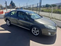Cinzento Usado 2009 Peugeot 407 Premium Sedan | € 4.250 (Bom preço)