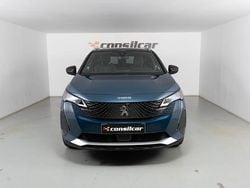 Verde escuro Usado 2024 Peugeot 5008 GT Monovolume | € 28.880