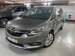 Cinza Usado 2017 Opel Zafira Dynamic Monovolume | € 14.900 (Bom preço)