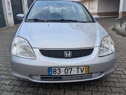Usado 2002 Honda Civic LS Sedan | € 2.250 (Preço justo)