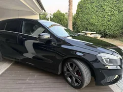 Usado 2013 Mercedes A180 | € 15.700 (Preço elevado)