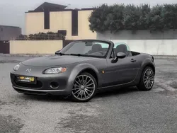 Cinzento Usado 2006 Mazda MX5 Exclusive Cabrios | € 12.990