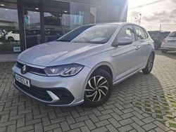 Cinzento Usado 2023 VW Polo Life Citadino | € 18.490 (Preço justo)