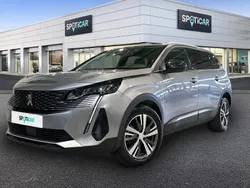 Cinzento Usado 2024 Peugeot 5008 Allure Monovolume | € 34.900 (Bom preço)