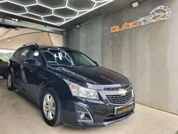 Preto Usado 2014 Chevrolet Cruze LT Carrinha | € 7.990