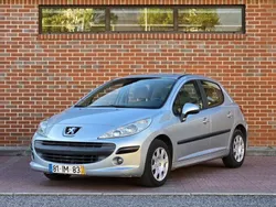 Usado 2007 Peugeot 207 Sedan | € 4.300 (Preço elevado)