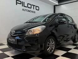 Preto Usado 2014 Toyota Yaris Edition | € 11.490 (Preço justo)