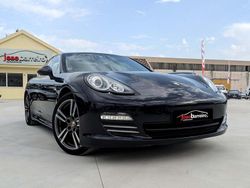 Preto Usado 2010 Porsche Panamera Sedan | € 45.000